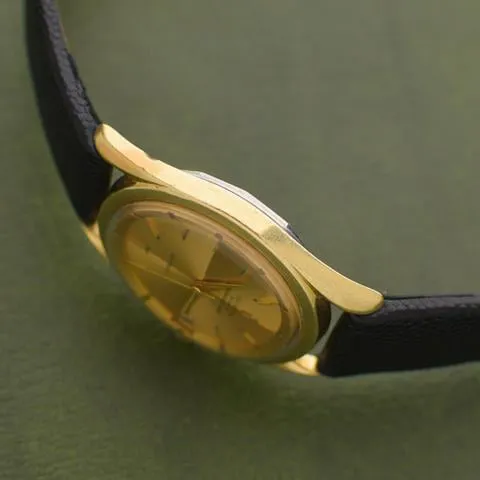 Universal Genève Polerouter 204605-7 35mm Yellow gold Gold 6