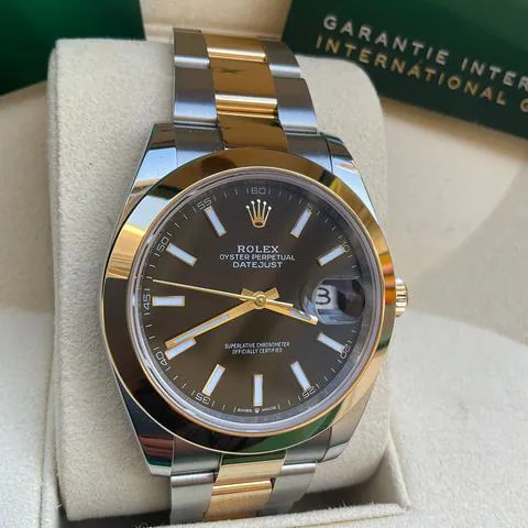 Rolex Datejust 41 126303 41mm Yellow gold and Stainless steel Black