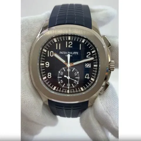 Patek Philippe Aquanaut 5968G-001 42mm White gold Blue