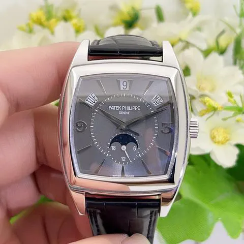 Patek Philippe Gondolo 5135G-010 38mm White gold Gray