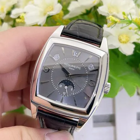 Patek Philippe Gondolo 5135G-010 38mm White gold Gray 2