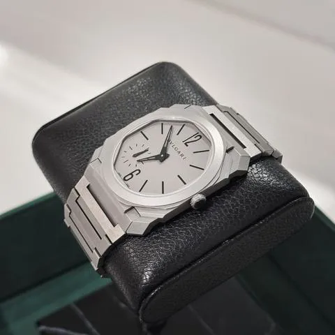 Bulgari Octo 102713 40mm Titanium Gray 1