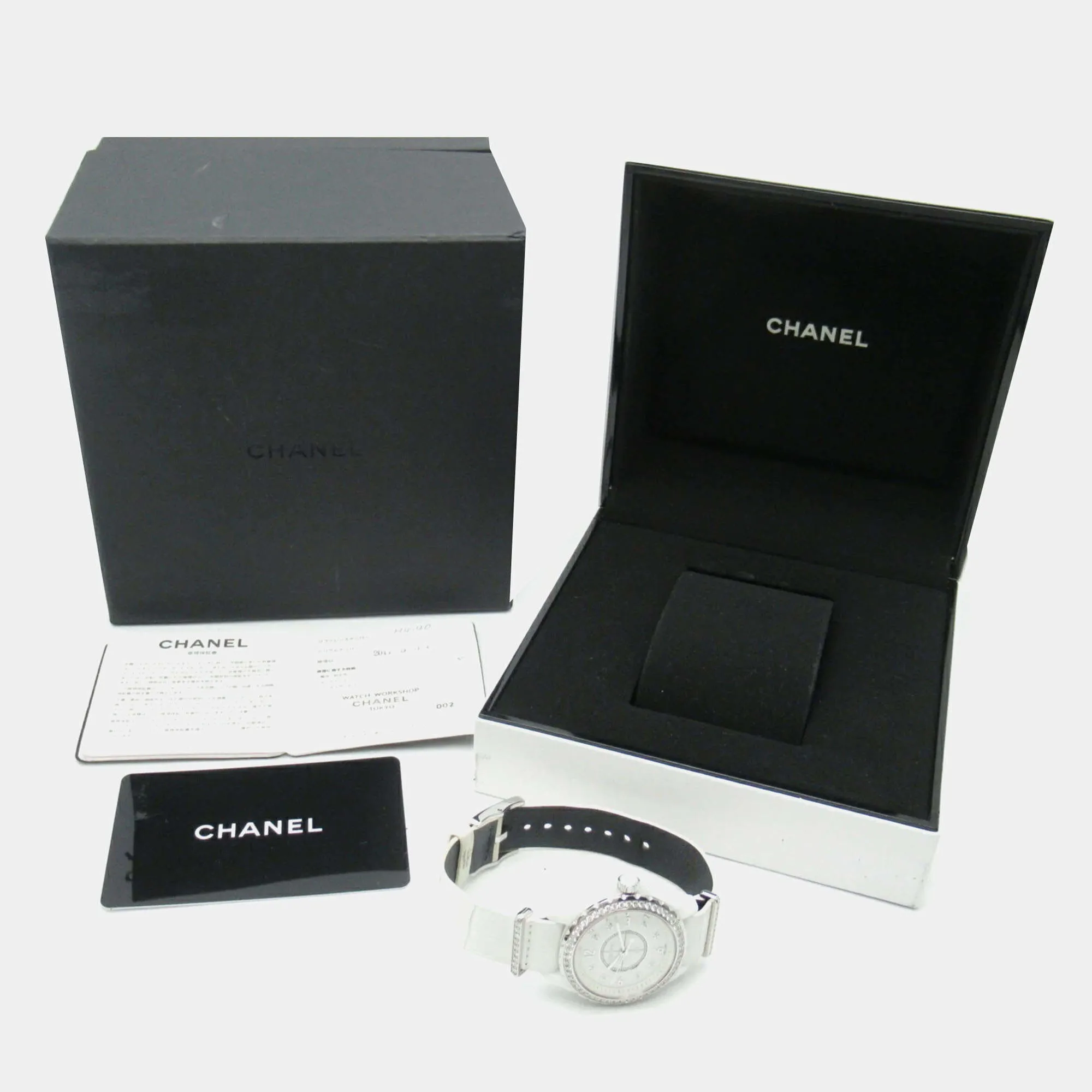 Chanel J12 J12 33mm Ceramic 9