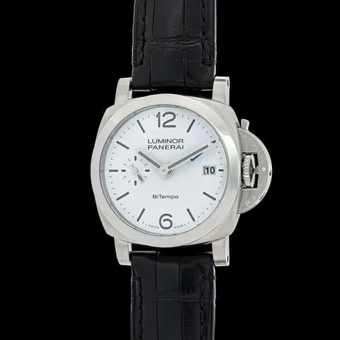 Panerai Luminor PAM01367 40mm Stainless steel White