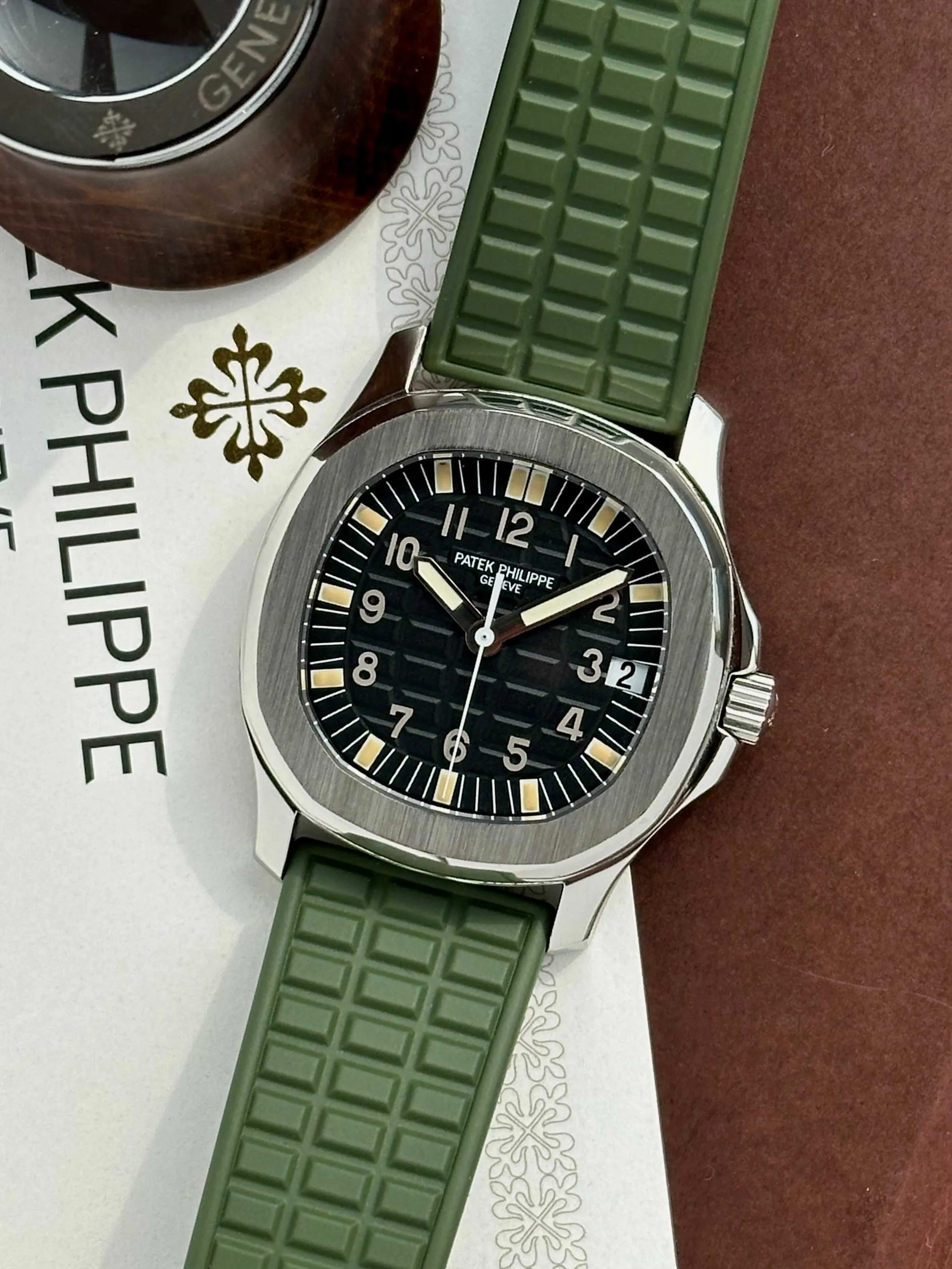 Patek Philippe Aquanaut 5066 36mm Stainless steel Black