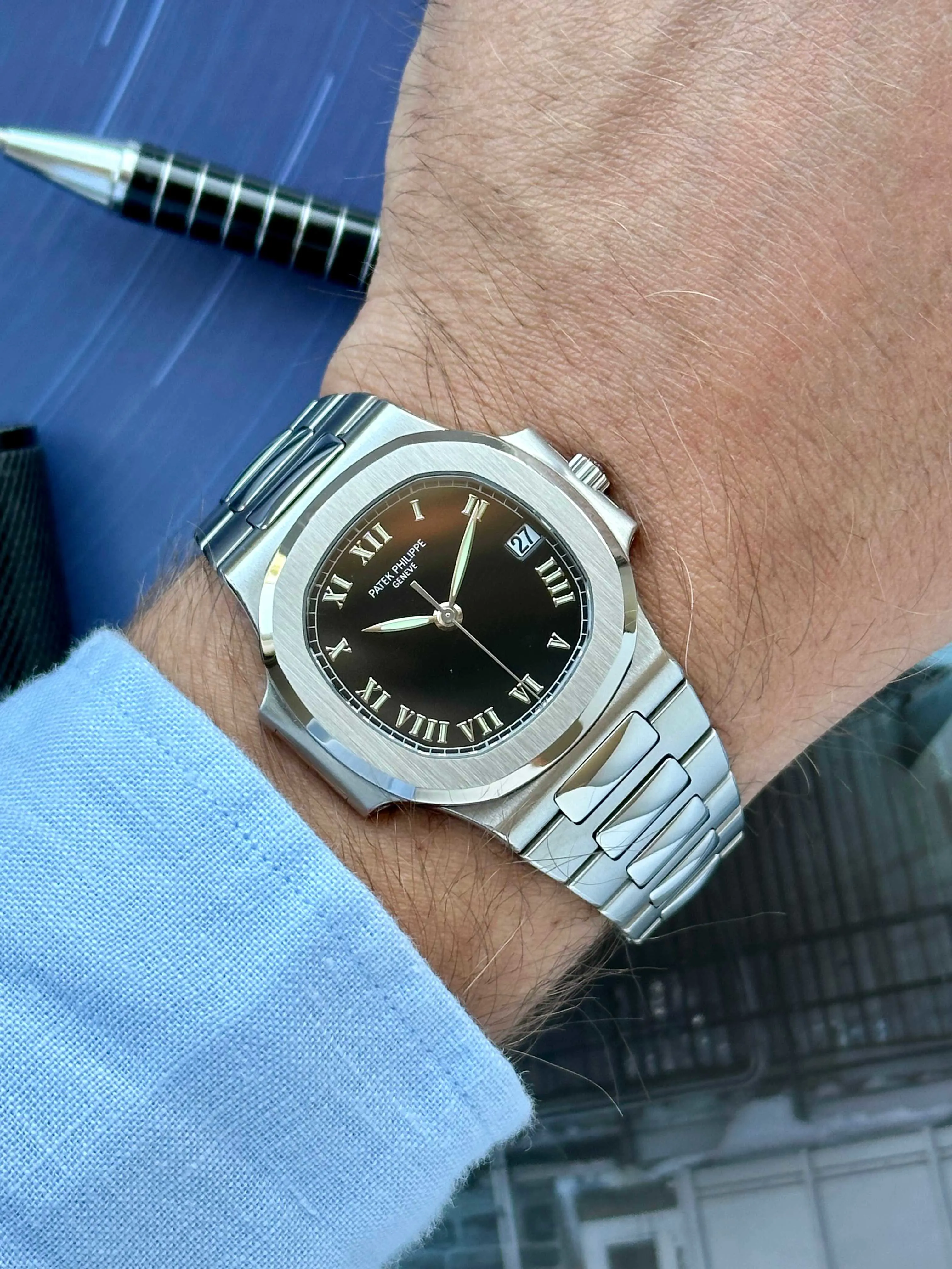 Patek Philippe Nautilus 3800 37mm Stainless steel Black 1