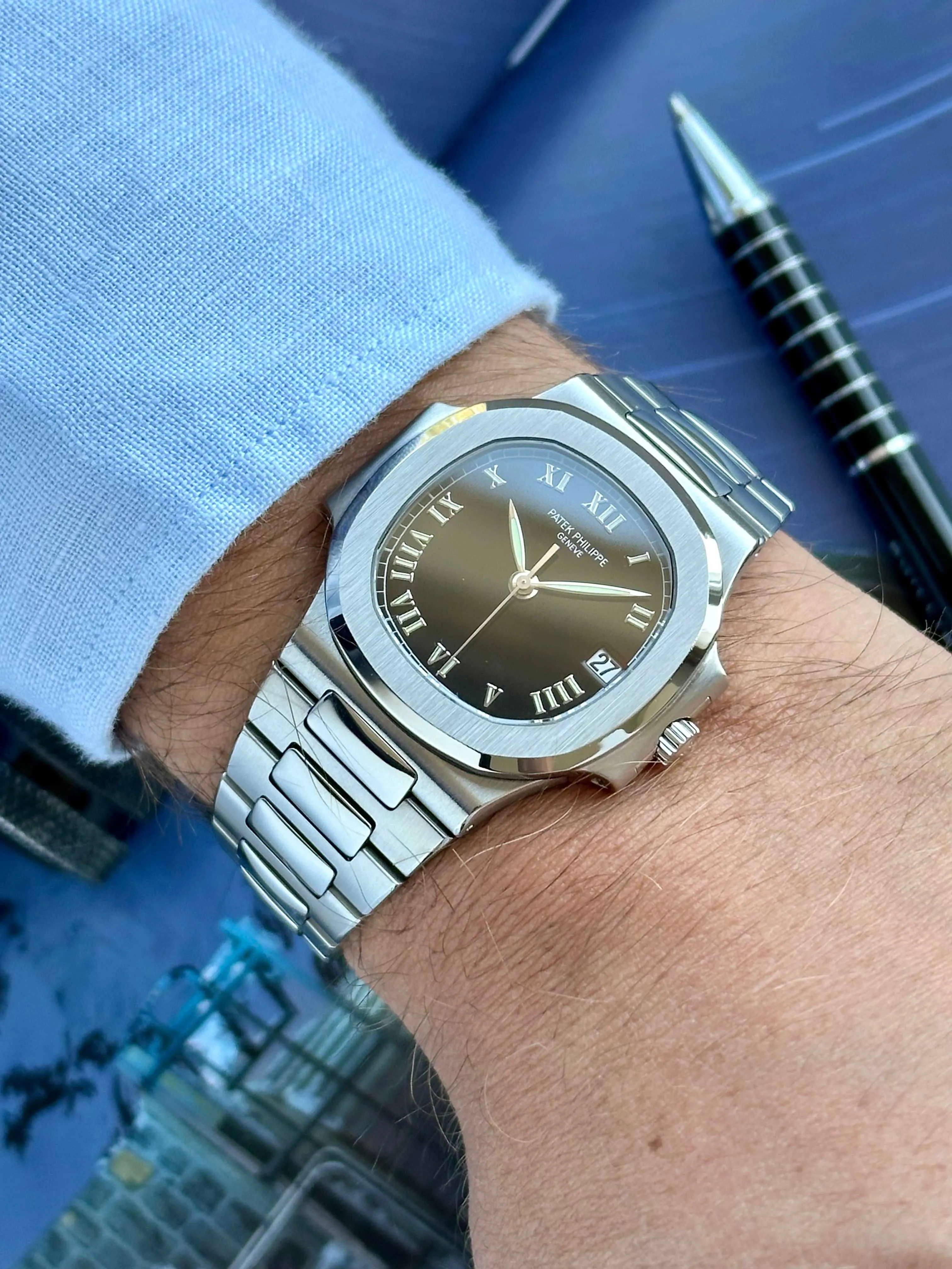 Patek Philippe Nautilus 3800 37mm Stainless steel Black 2