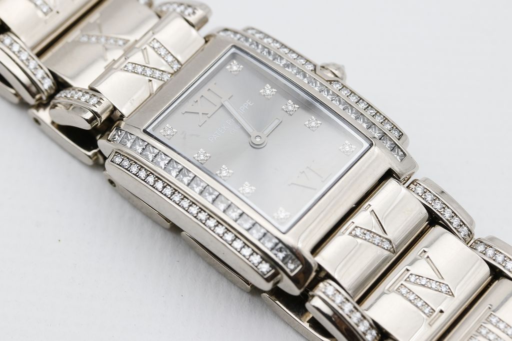 Patek Philippe Twenty~4 18k white gold Germany | 175th Art