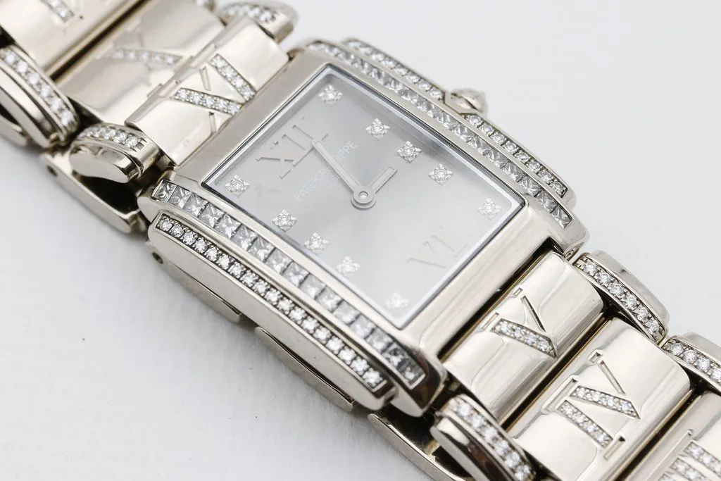 Patek Philippe Twenty~4 18k white gold