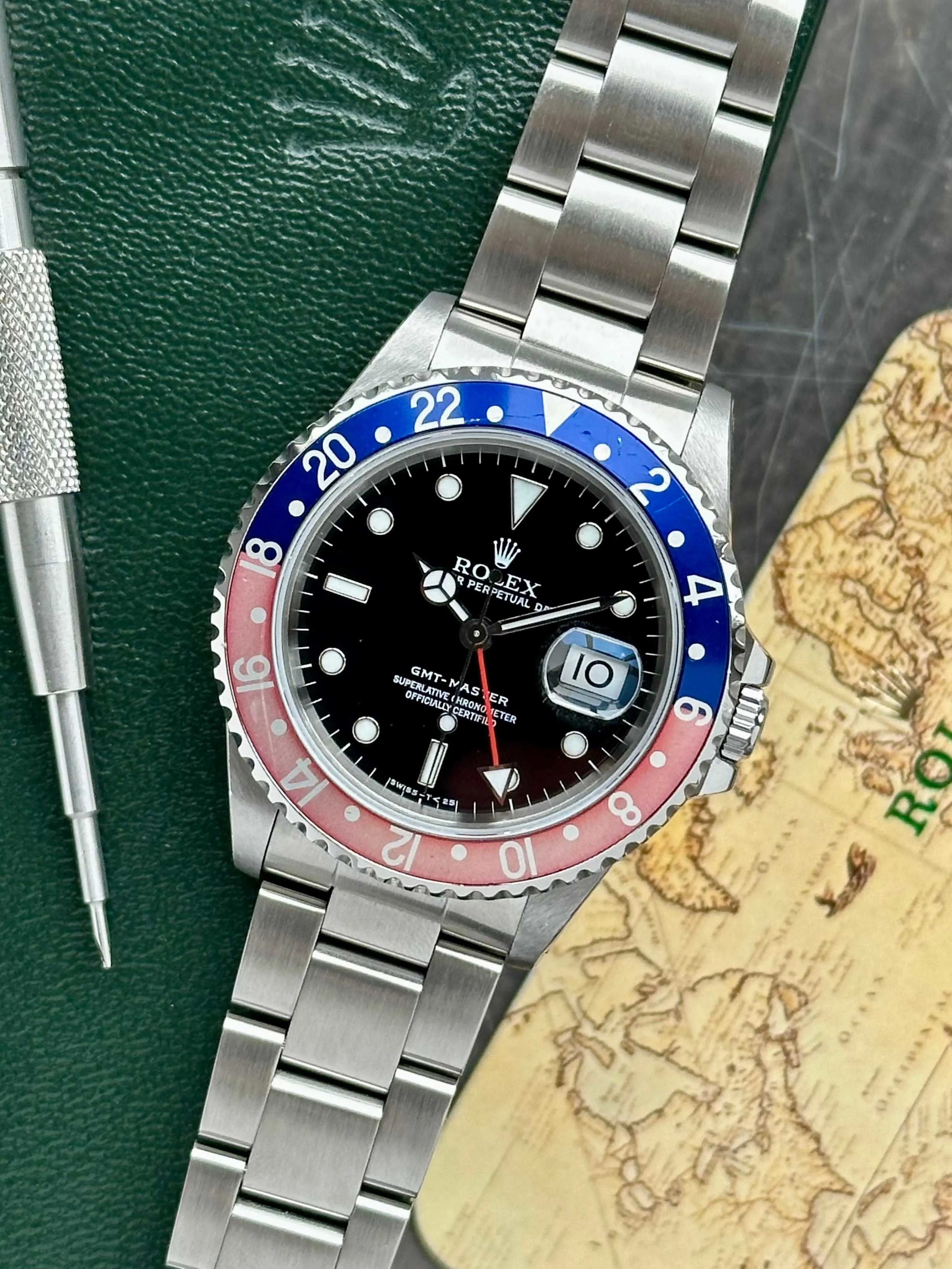 Rolex GMT-Master 16700 40mm Stainless steel Black