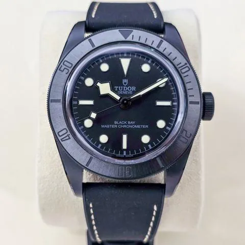 Tudor Black Bay 79210CNU 41mm Ceramic Black 4