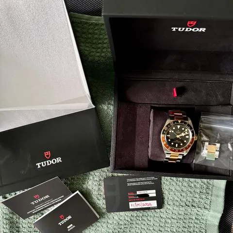 Tudor Black Bay M79833MN-0001 41mm Stainless steel Black 2