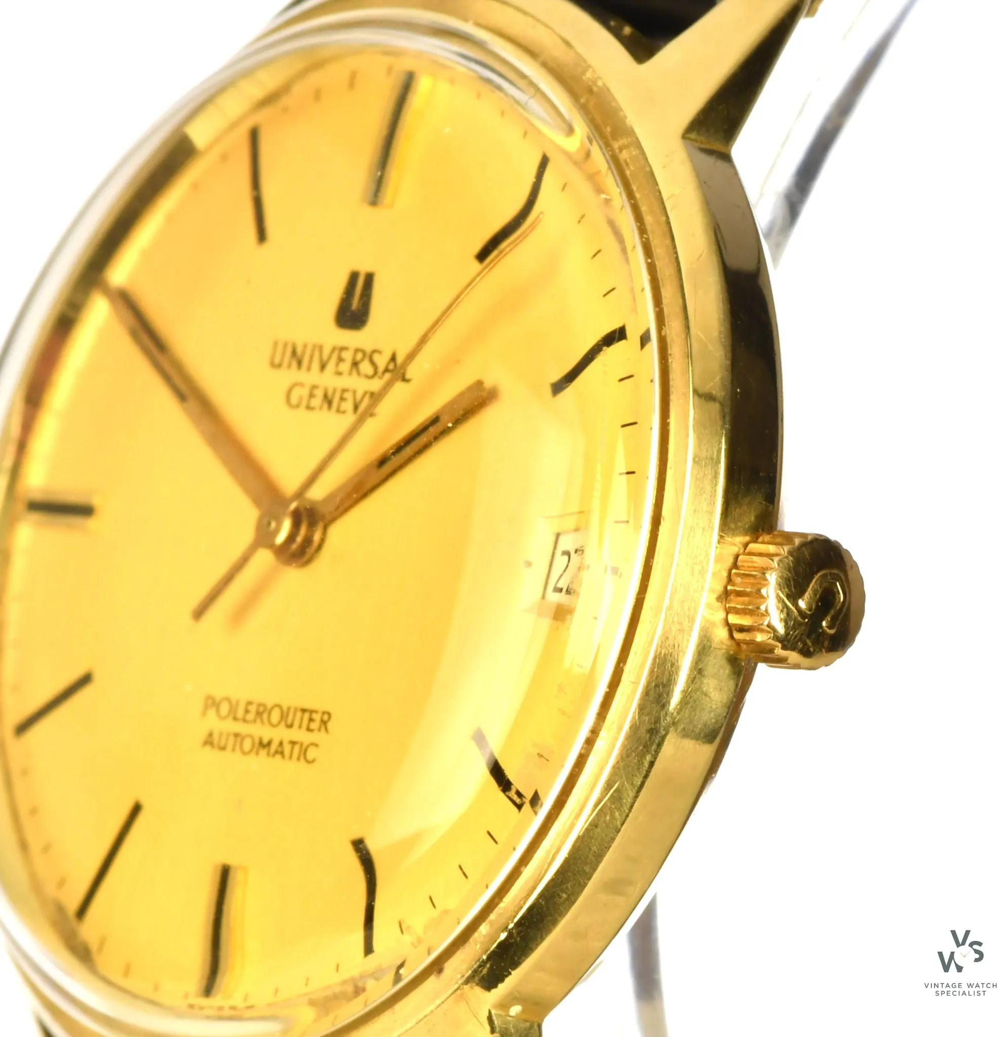 Universal Genève Polerouter Unknown 36mm Yellow gold Gold 9