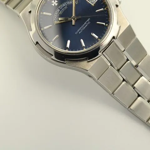 Vacheron Constantin Overseas 42050 35mm Stainless steel Blue 2