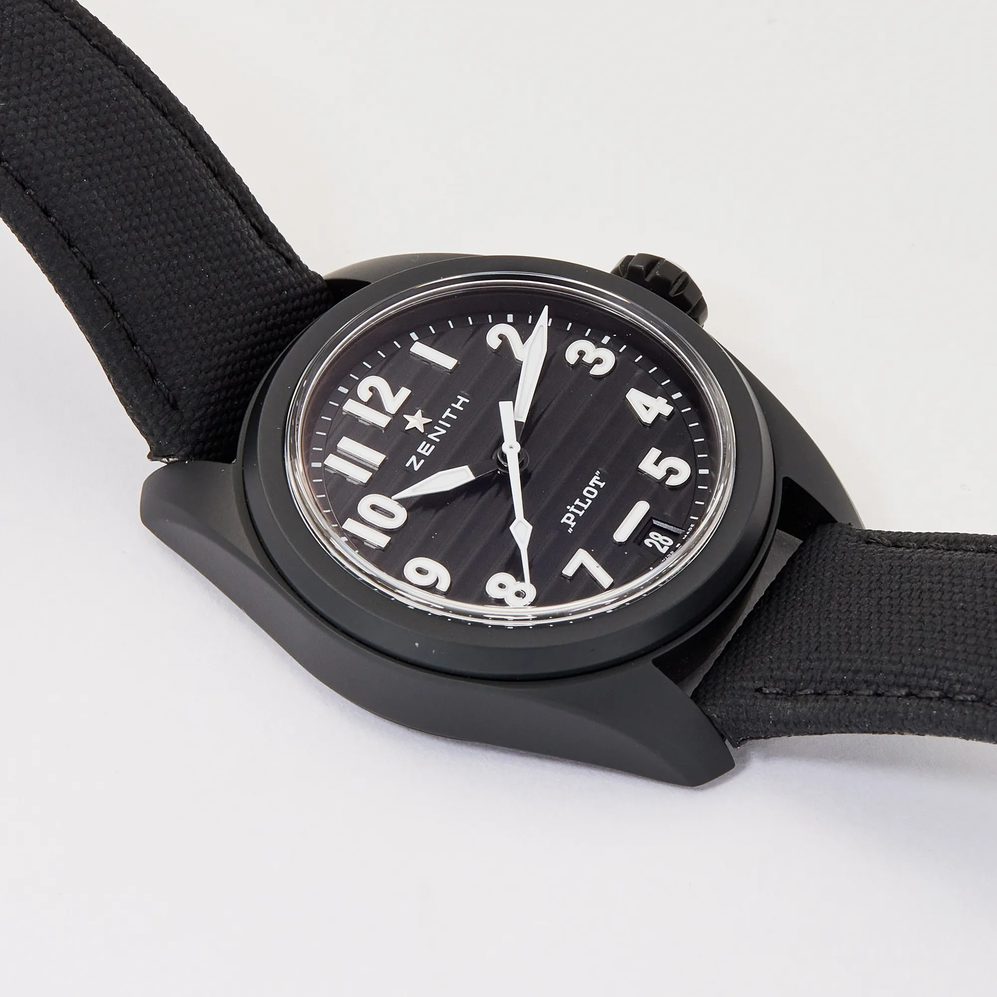 Zenith Pilot 49.4000.3620/21.I001 40mm Black ceramic Black 1