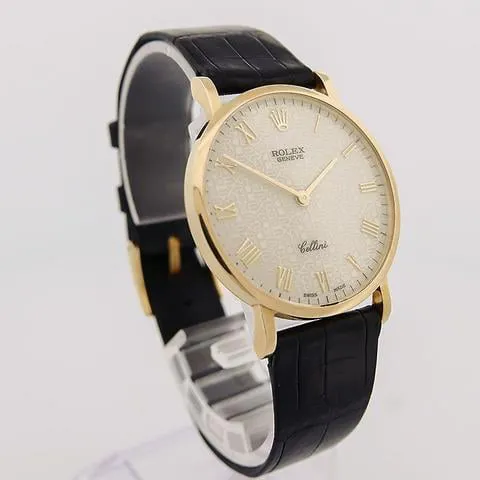 Rolex Cellini 5112/8 32mm Yellow gold White 1