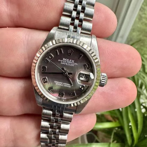 Rolex Lady-Datejust 79174 26mm Stainless steel Mother-of-pearl 4