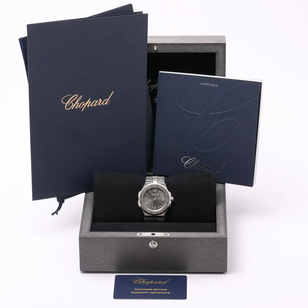 Chopard Alpine Eagle 298600-3002 41mm Stainless steel Gray 3