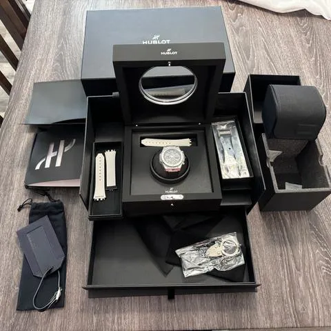 Hublot Big Bang 441.DS.1170.NR.GAS22 42mm Stainless steel Black