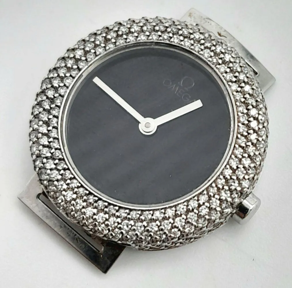 Omega Art Collection 18k white gold Black 2