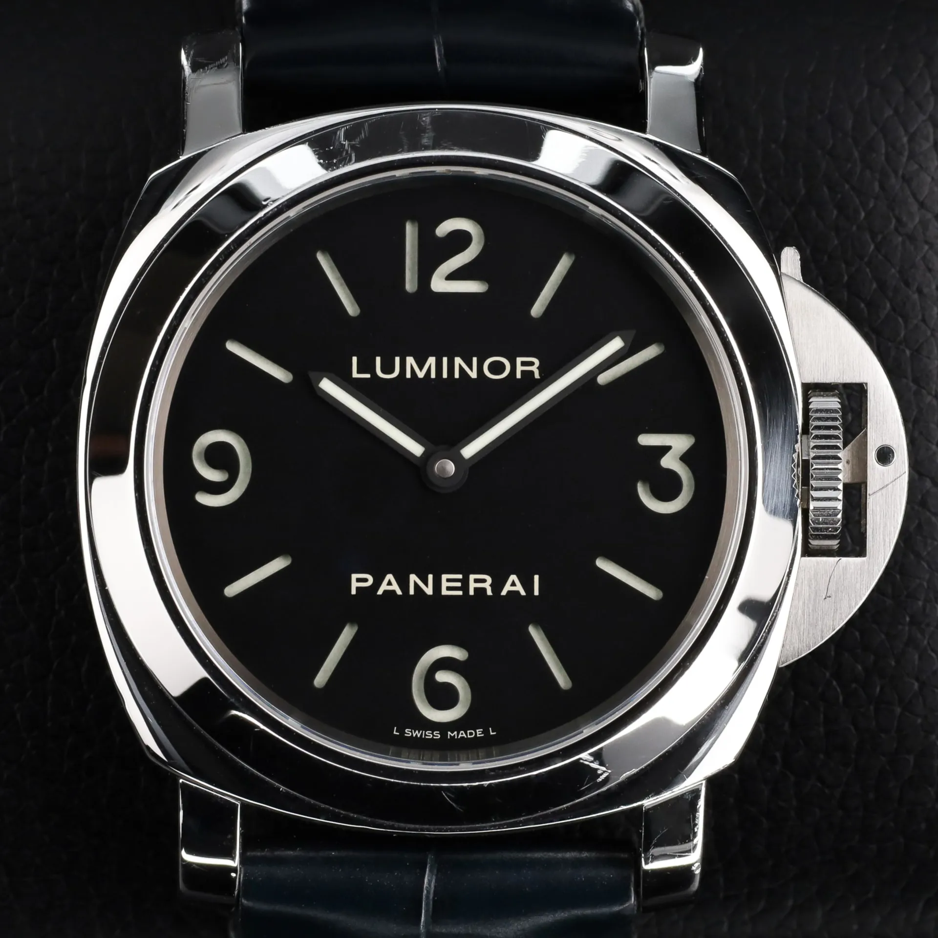 Panerai Luminor Base PAM 00112 44mm Stainless steel Black