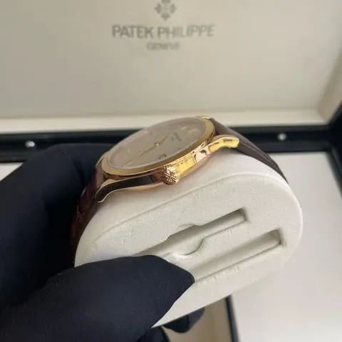 Patek Philippe Calatrava 5296R-010 38mm Rose gold Silver 3