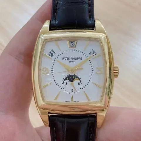 Patek Philippe Gondolo 5135J-001 51mm Yellow gold Silver