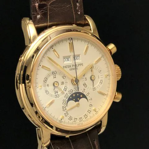 Patek Philippe Perpetual Calendar Chronograph 3970E 36mm Yellow gold 4