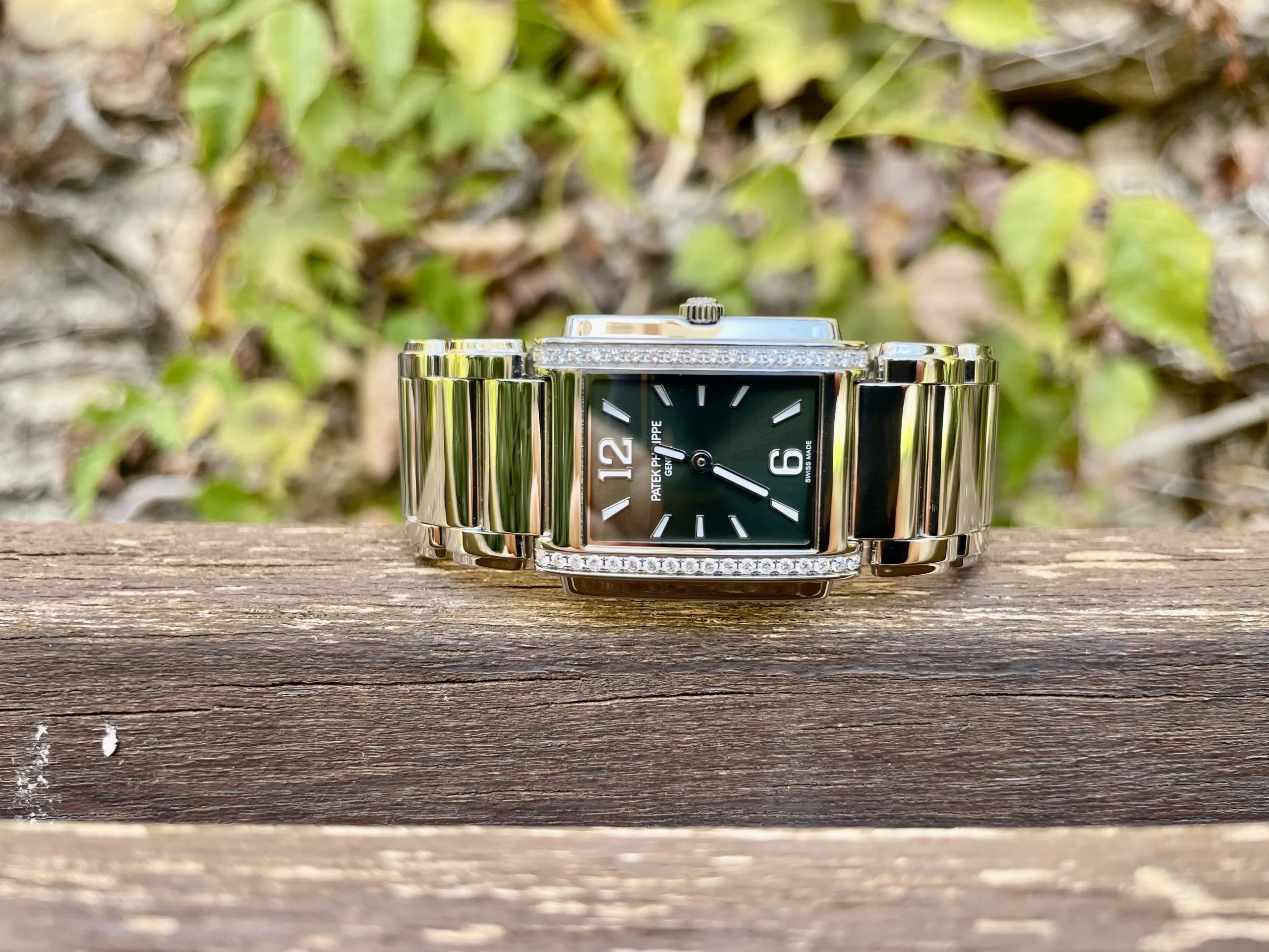 Patek Philippe Twenty~4 4910/1200A Stainless steel Green