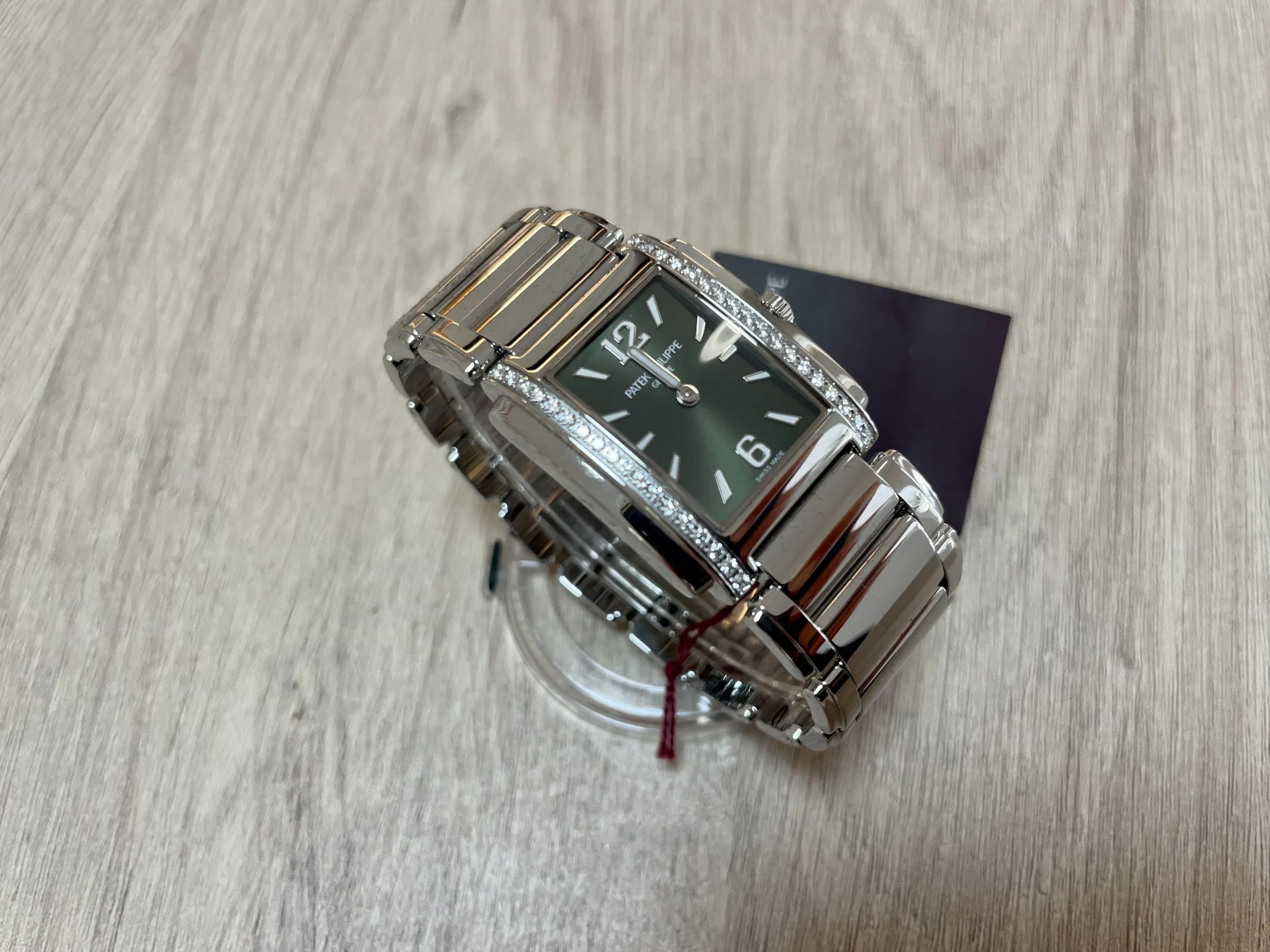 Patek Philippe Twenty~4 4910/1200A Stainless steel Green 6