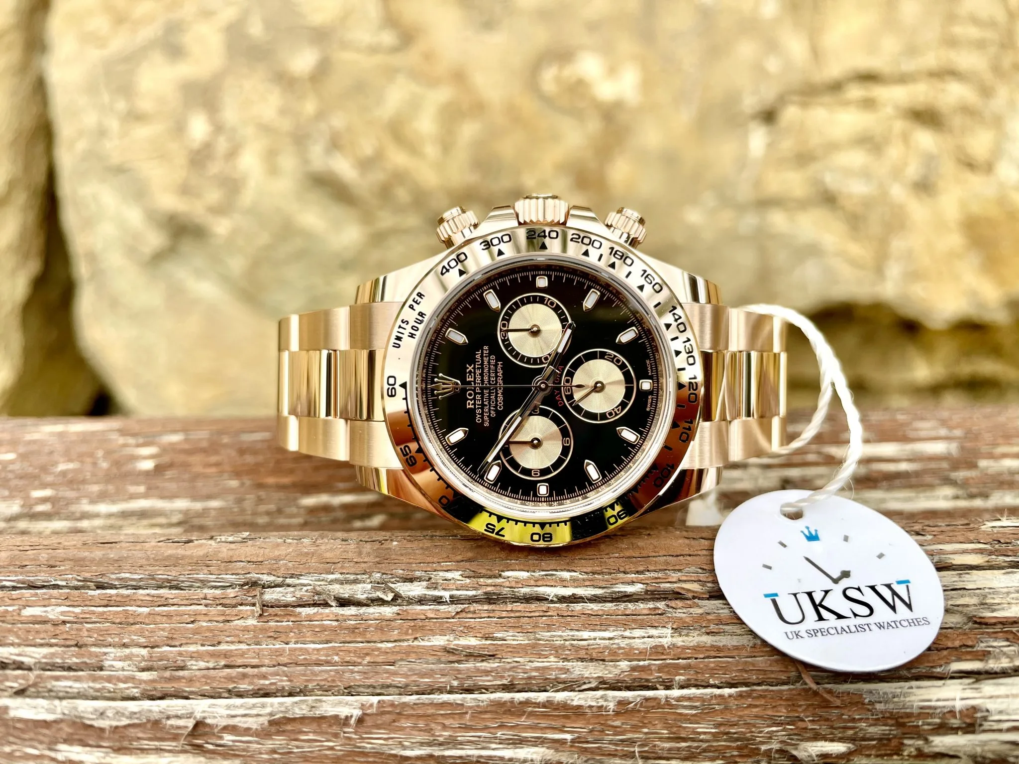 Rolex Daytona 116505 40mm Rose gold Black