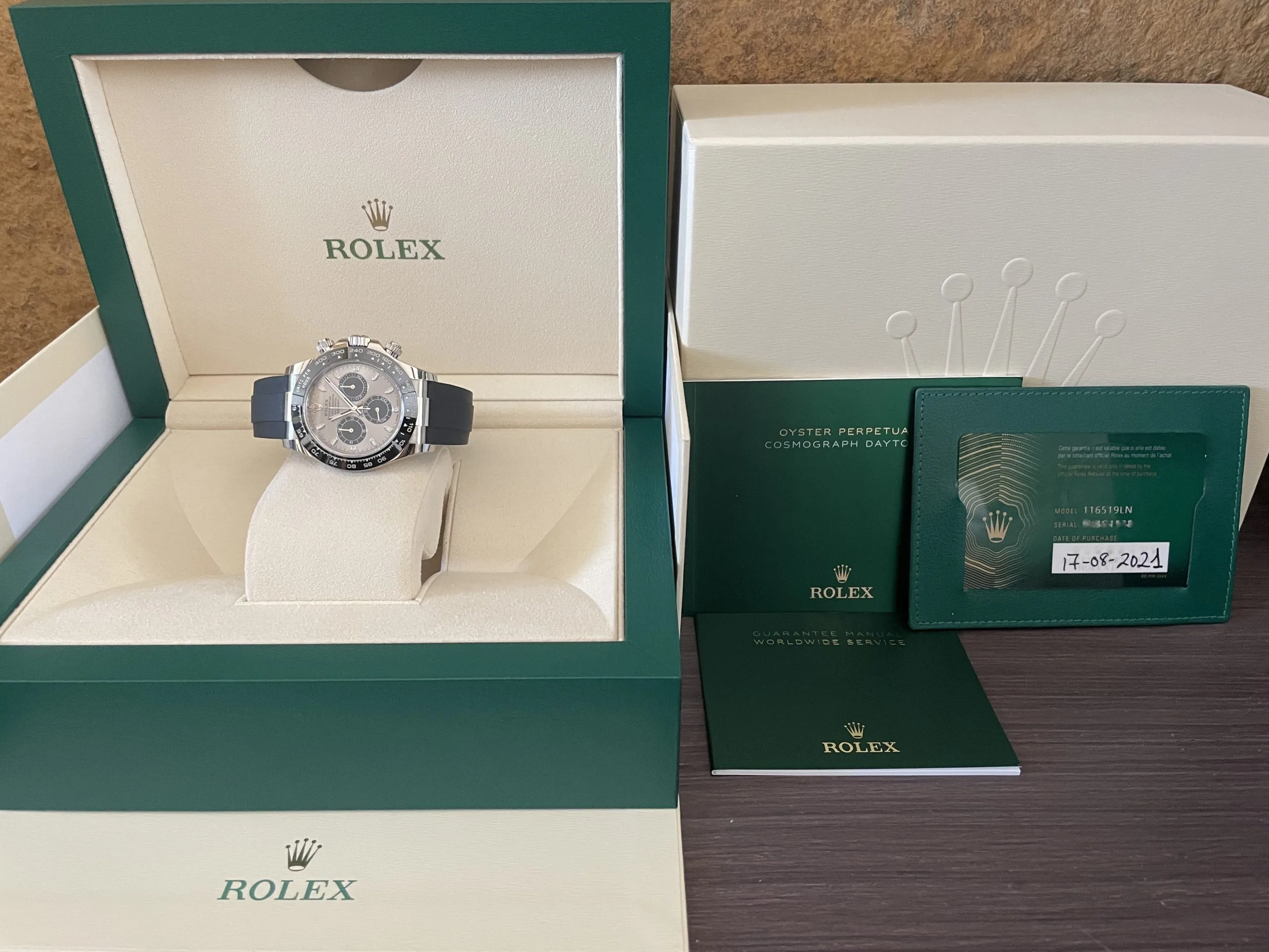 Rolex Daytona 116519LN 40mm White gold Gray 2