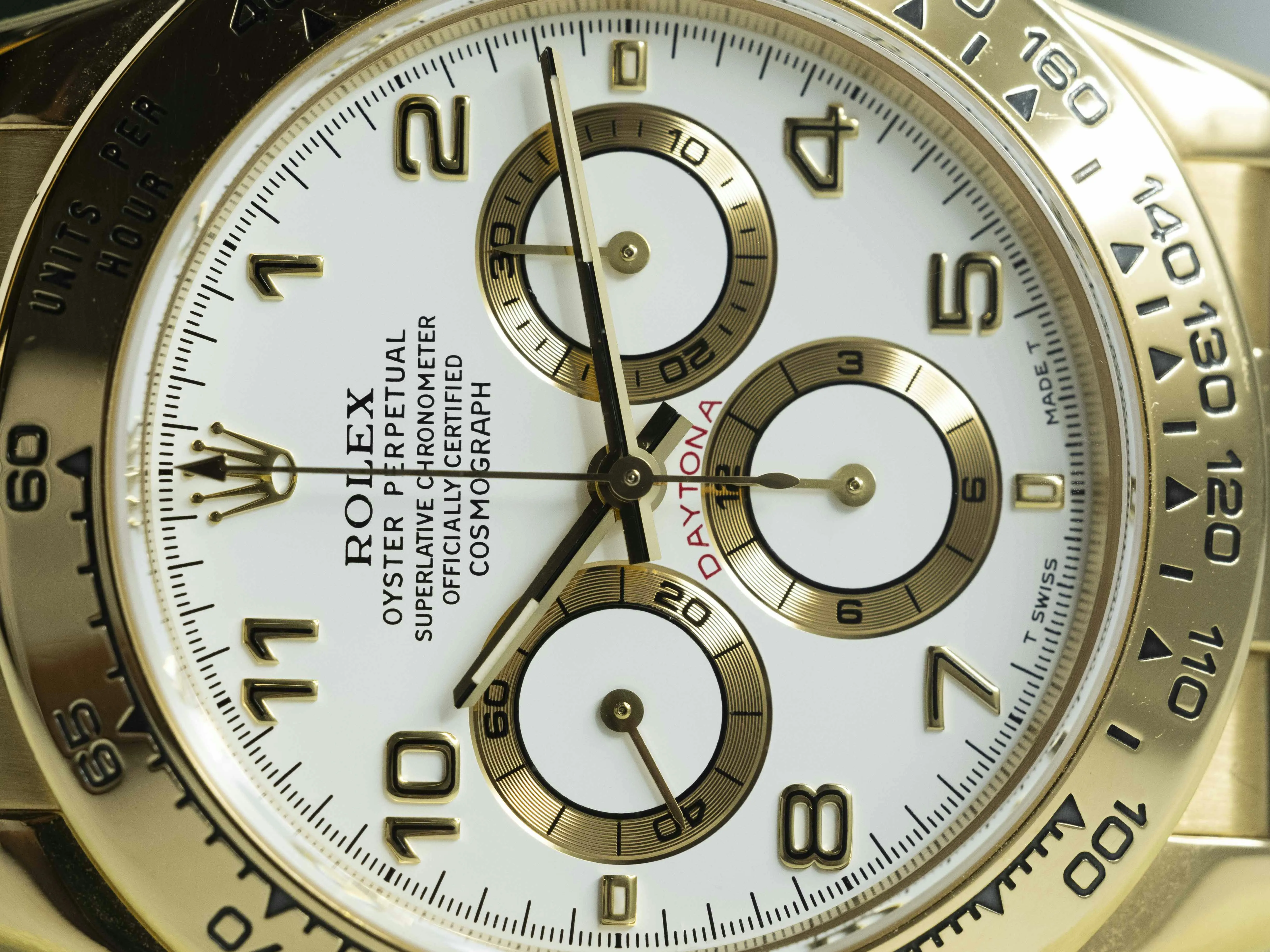 Rolex Daytona 16528 40mm Yellow gold White 6