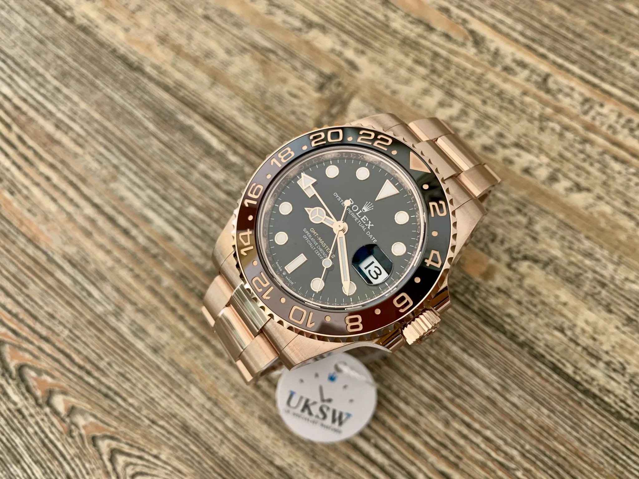 Rolex GMT-Master II 126715CHNR 40mm Rose gold Black 2