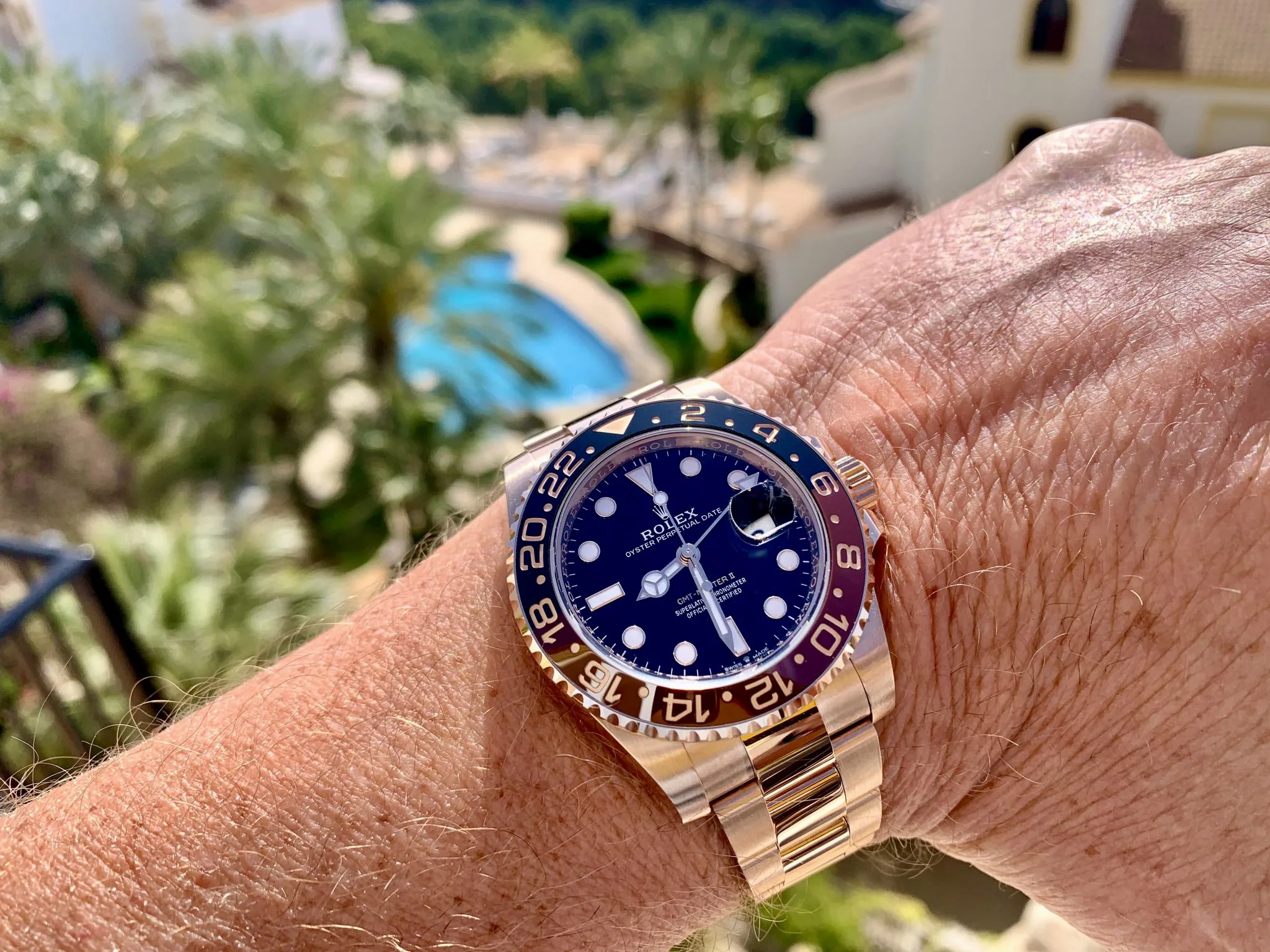 Rolex GMT-Master II 126715CHNR 40mm Rose gold Black 1