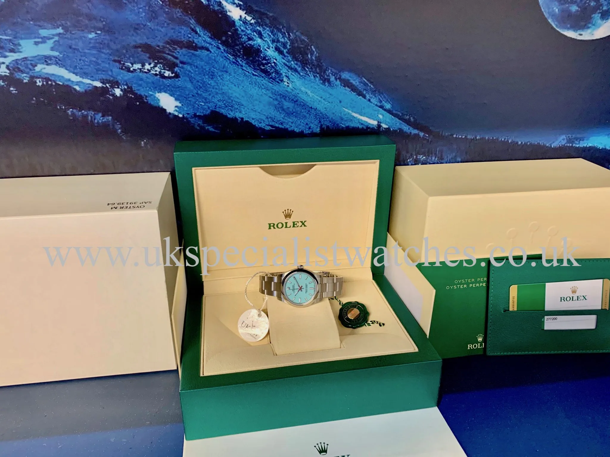 Rolex Oyster Perpetual 31 277200 31mm Blue 3