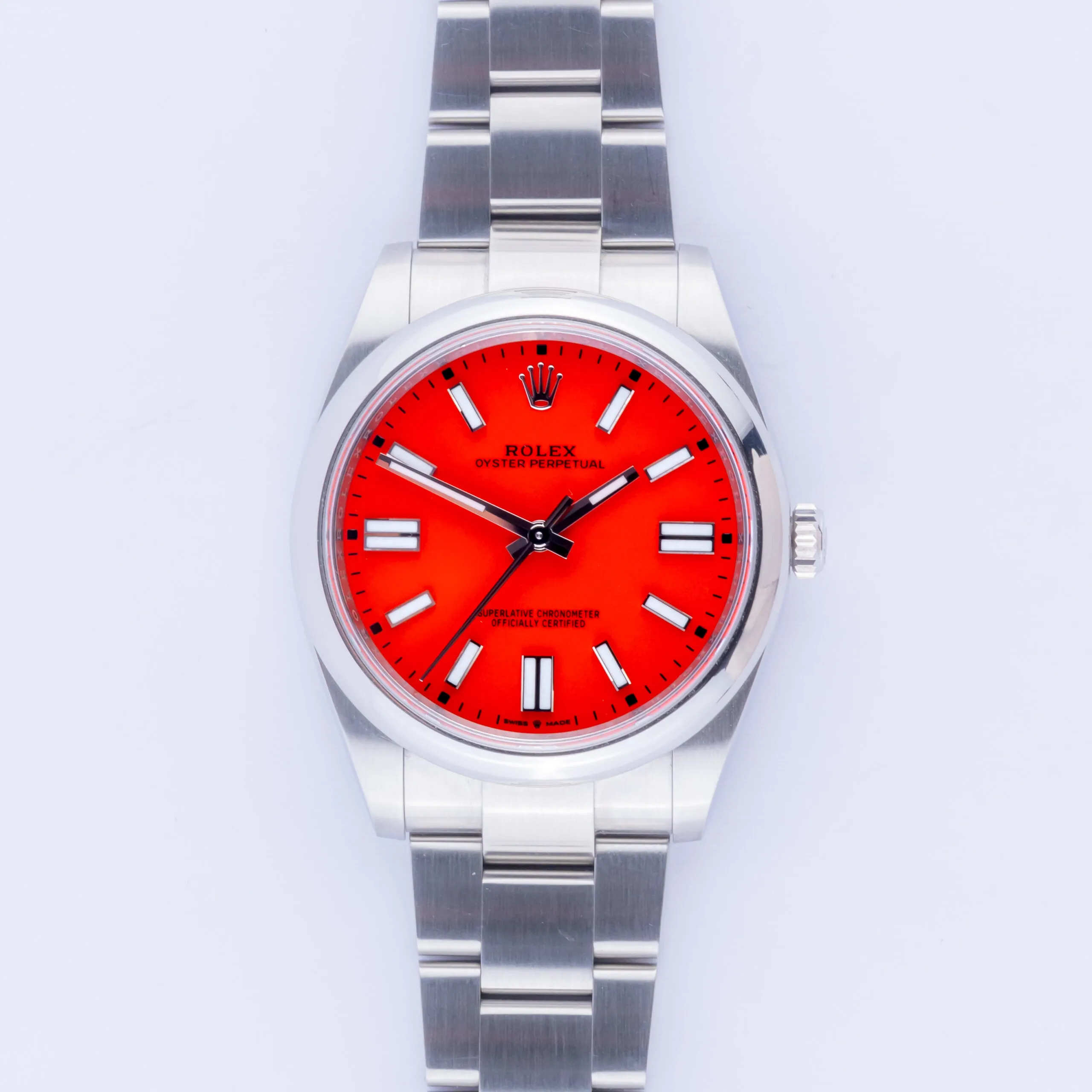 Rolex Oyster Perpetual 41 124300 41mm Stainless steel Red 2