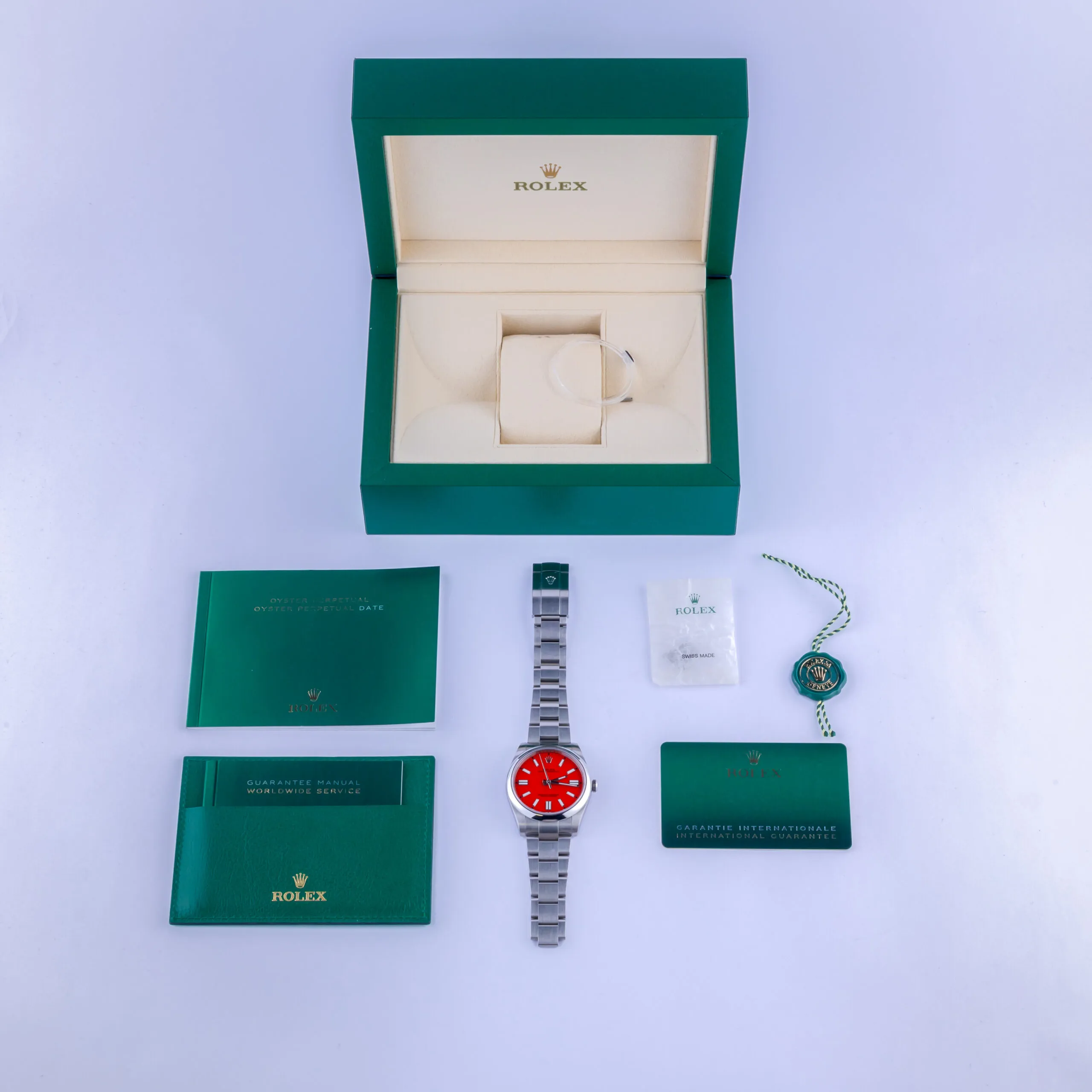 Rolex Oyster Perpetual 41 124300 41mm Stainless steel Red 7