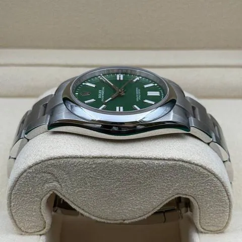 Rolex Oyster Perpetual 41 124300 41mm Stainless steel Green 4