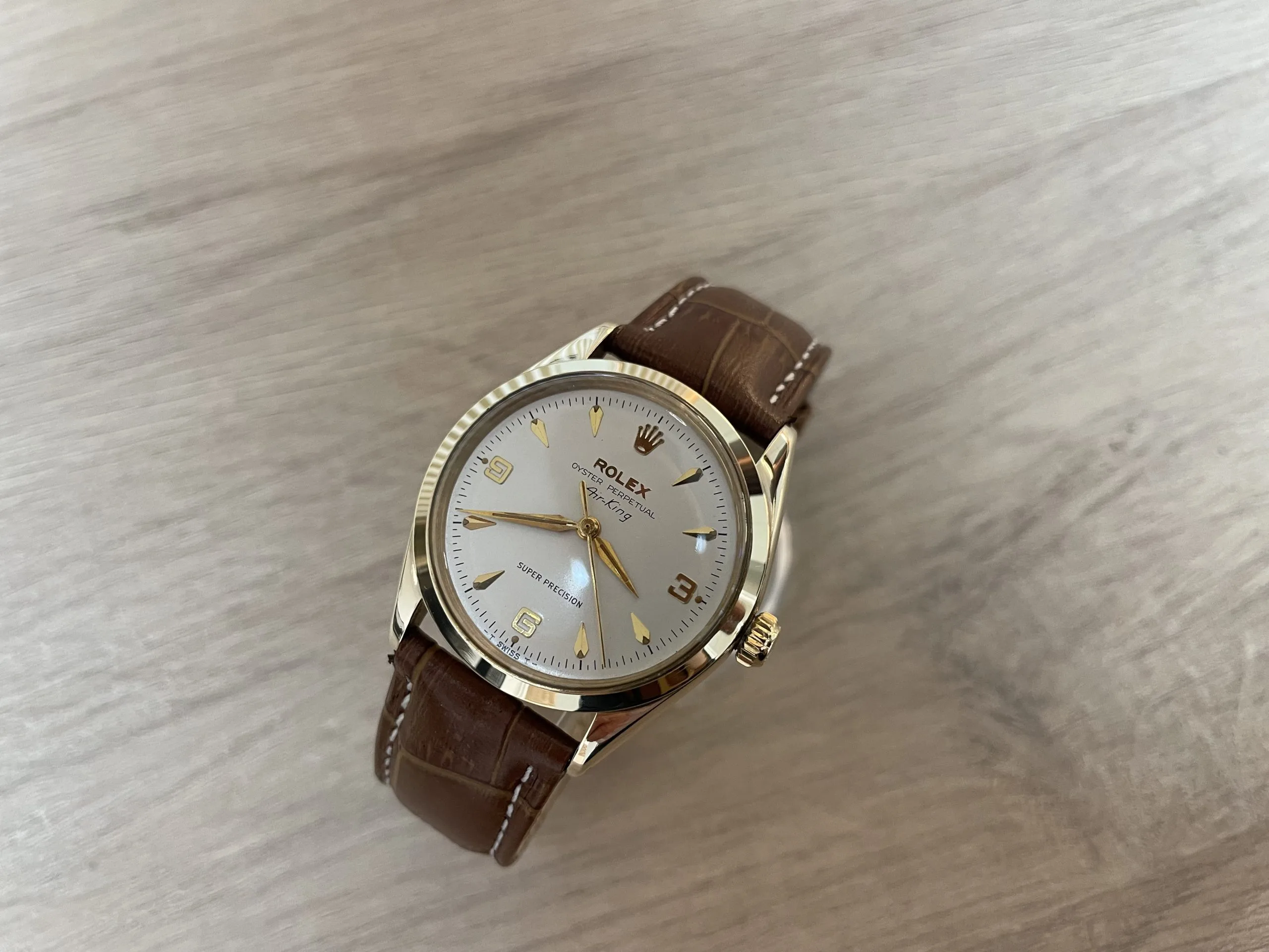 Rolex Oyster Perpetual Date 1530 Yellow gold 10