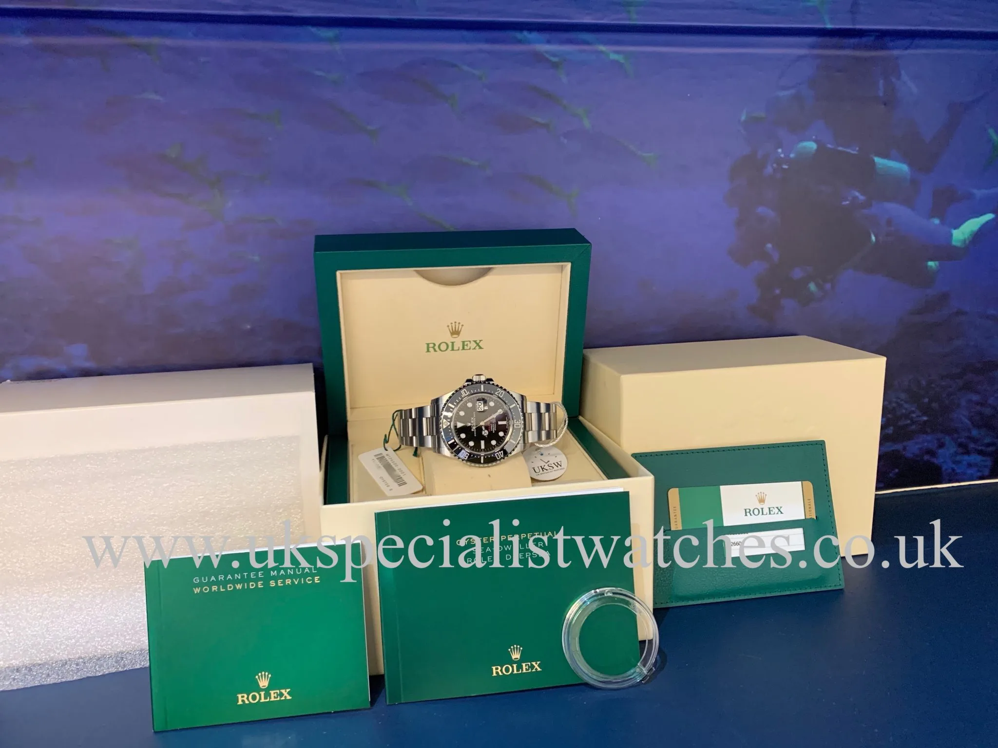 Rolex Sea-Dweller 126600 43mm Black 6