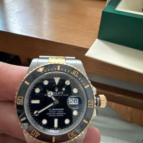 Rolex Submariner 126613LN 41mm Yellow gold Black 4