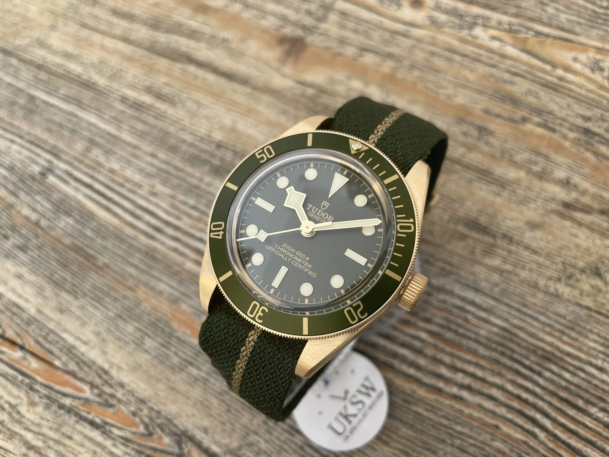 Tudor Black Bay M79018V Yellow gold 3