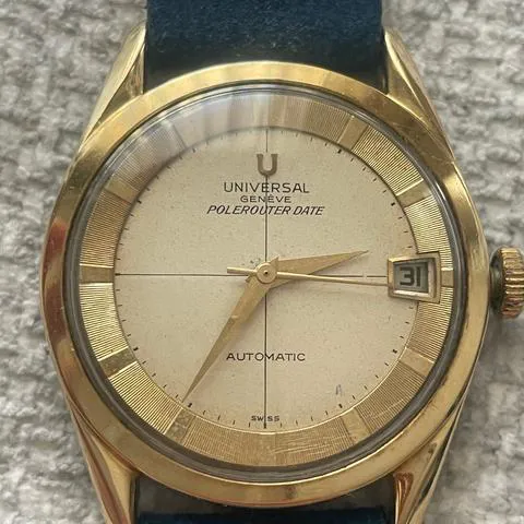 Universal Genève Polerouter 20217 35mm Stainless steel Gold