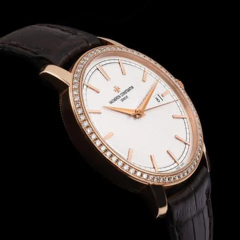 Vacheron Constantin Traditionnelle 85520/000R-9850 40mm Rose gold Silver 3