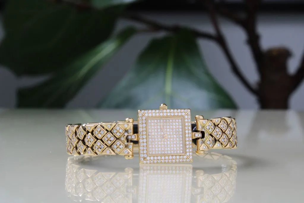 Van Cleef & Arpels Yellow gold 8