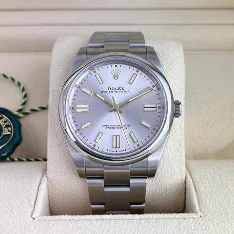 Rolex Oyster Perpetual 41 124300 41mm Stainless steel Silver