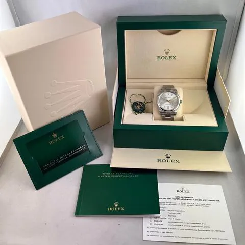 Rolex Oyster Perpetual 41 124300 41mm Stainless steel Silver 4