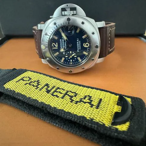 Panerai Submersible PAM 00087 44mm Stainless steel Blue 3