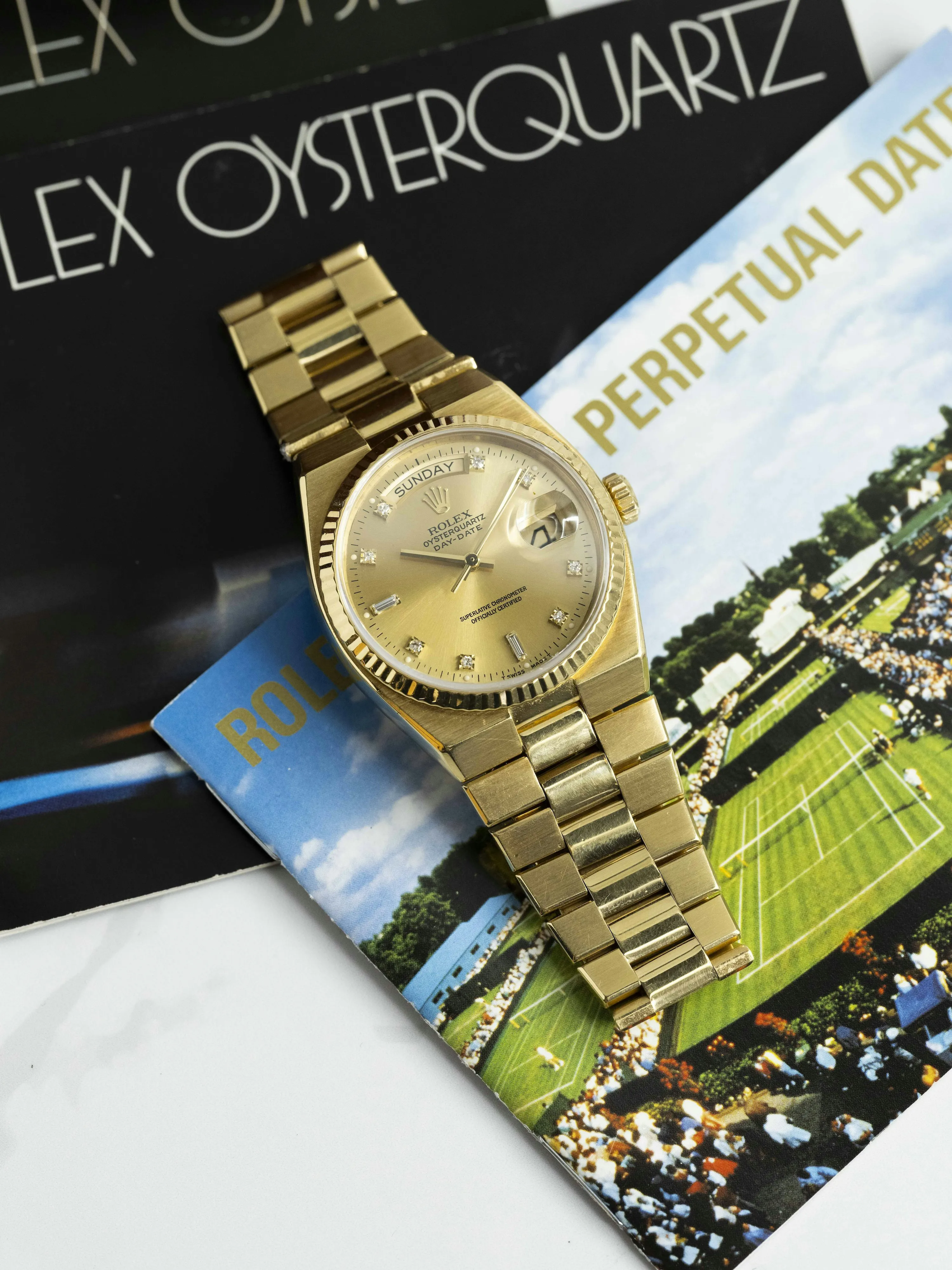 Rolex Day-Date Oysterquartz 19018 36mm Yellow gold Champagne 11